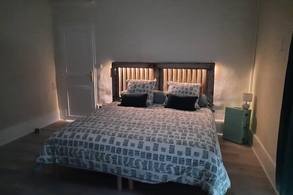 Le Liberte Apartment Aubenas Luaran gambar